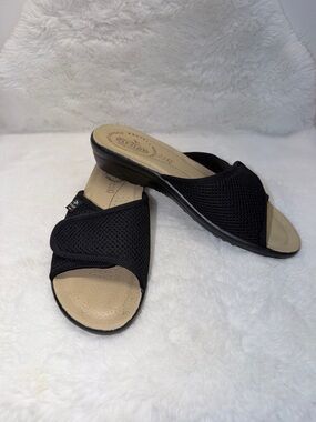 Fly Flot Black Slip-On Mesh Comfort Sandals Summer Adjustable ☀️